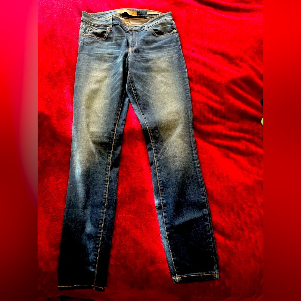Guess Jeans